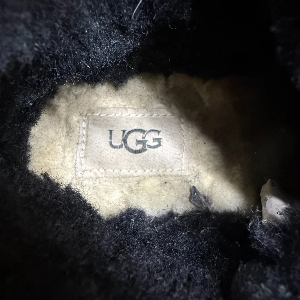 UGG Neumel Chukka Boot Youth Kids Size 5 Black Yellow Gingham Sherpa Fur Lined